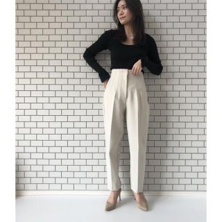 ザラ(ZARA)のZARA ハイウェストパンツ(カジュアルパンツ)