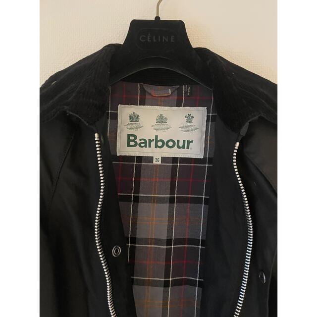 Barbour(バーブァー)の美品 BARBOUR バブアー ロングコート レインコート 黒 レディースのジャケット/アウター(ロングコート)の商品写真