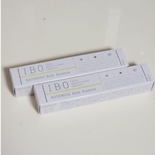 iboハトムギ配合リッチエッセンス 2本の通販 by める|ラクマ