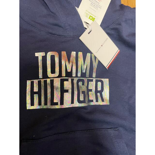 TOMMY HILFIGER(トミーヒルフィガー)の未使用　TOMMY HILFIGERパーカー キッズ/ベビー/マタニティのキッズ服男の子用(90cm~)(その他)の商品写真