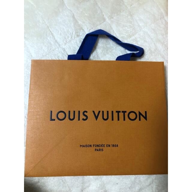 LOUIS VUITTON(ルイヴィトン)のルイヴィトン ショップ袋 紙袋　メッセージカード付き レディースのバッグ(ショップ袋)の商品写真