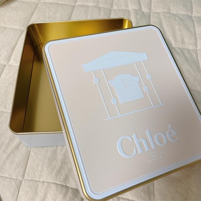 Chloe クロエ　缶箱 コスメ/美容の香水(香水(女性用))の商品写真