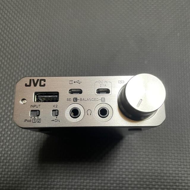 Victor(ビクター)のJVC SU-AX01 ポータブルヘッドホンアンプ スマホ/家電/カメラのオーディオ機器(アンプ)の商品写真