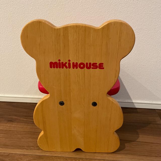 mikihouse(ミキハウス)のミキハウス　非売品　子供　椅子　木製 キッズ/ベビー/マタニティのおもちゃ(知育玩具)の商品写真