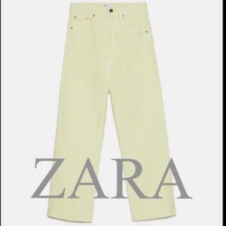 ザラ(ZARA)のZARA ストレートデニム　イエロー(デニム/ジーンズ)