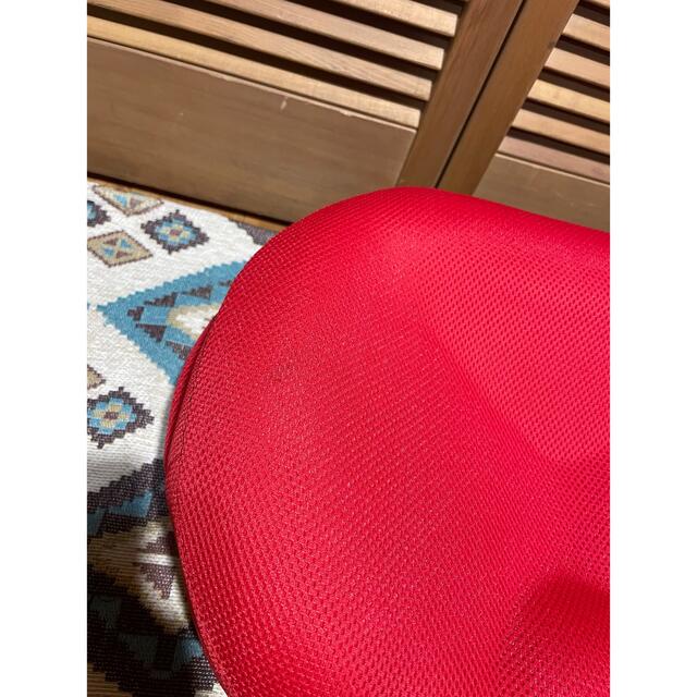 美品❗️ oasis オアシス 骨盤スリムチェア　slim chair 東急 コスメ/美容のダイエット(エクササイズ用品)の商品写真