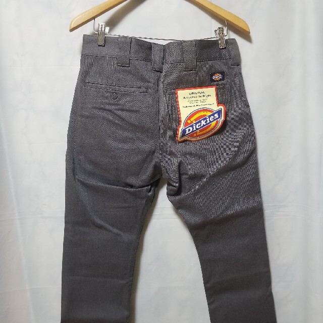 Dickies(ディッキーズ)の新品　Dickies  ディッキーズ   ワークパンツ　グレー メンズのパンツ(ワークパンツ/カーゴパンツ)の商品写真