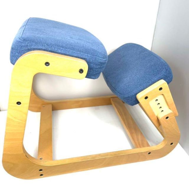 弘益　スレッドチェア　バランスチェア　学習椅子　木製 インテリア/住まい/日用品の椅子/チェア(その他)の商品写真