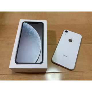 アイフォーン(iPhone)のiPhoneXR 64GB ホワイト(スマートフォン本体)