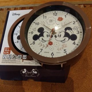 ディズニー(Disney)のミッキー＆ミニー　置き掛け兼用　時計　箱付　電池別売り　新品　送料無料(置時計)