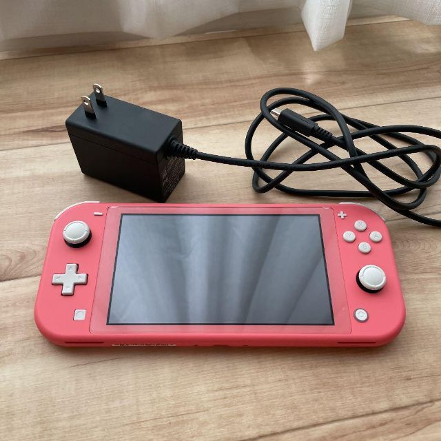 Nintendo Switch lite コーラル　本体