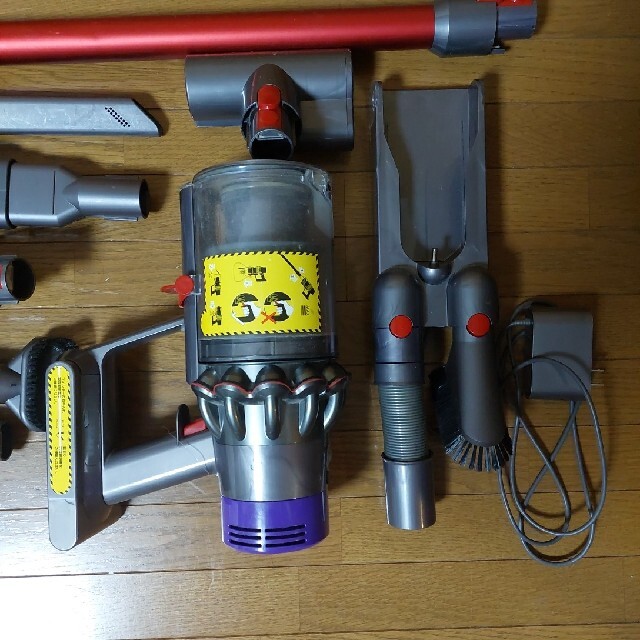 Dyson - ダイソン dyson SV12 FF 掃除機 コードレス掃除機の通販 by ...