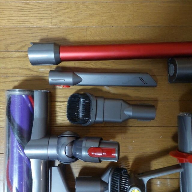 Dyson(ダイソン)のダイソン　dyson 　SV12 FF　掃除機 コードレス掃除機 スマホ/家電/カメラの生活家電(掃除機)の商品写真