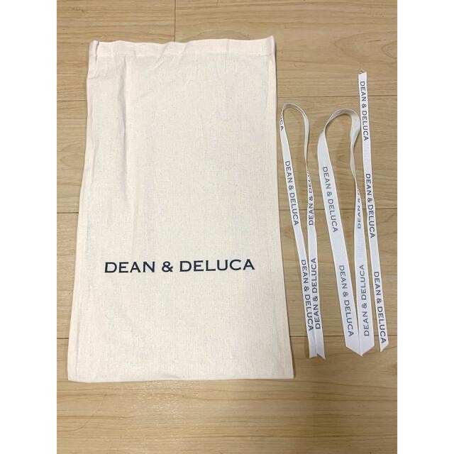 DEAN & DELUCA(ディーンアンドデルーカ)の9/25〆●ディーンアンドデルーカ布ギフトコットンバッグ4リボン白ラッピング包装 インテリア/住まい/日用品のキッチン/食器(収納/キッチン雑貨)の商品写真