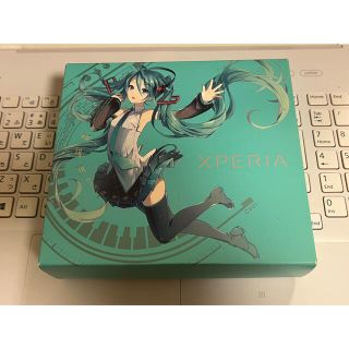 エクスペリア(Xperia)のSONY Xperia feat.HATSUNE MIKU SO-04E 中古品(スマートフォン本体)