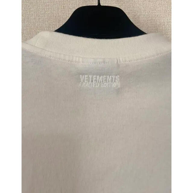 Balenciaga(バレンシアガ)のVETEMENS Tシャツ　2021ss レディースのトップス(Tシャツ(半袖/袖なし))の商品写真