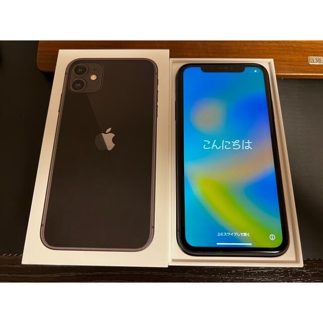 スマホ/家電/カメラiPhone11 128gb pitaka cace付き（SIMフリー）