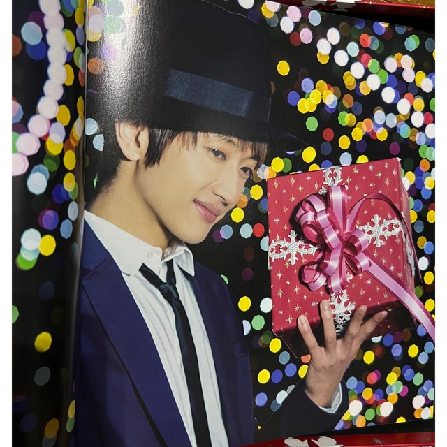 AAA(トリプルエー)のAAA 西島隆弘 Nissy  CD.DVD.写真集 エンタメ/ホビーのタレントグッズ(ミュージシャン)の商品写真