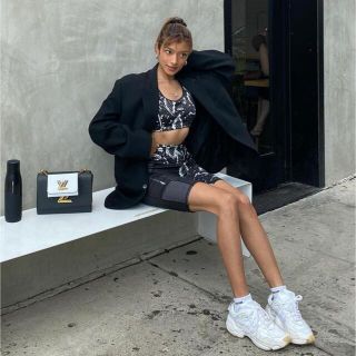 アディダス(adidas)のローラ　スパッツ(ヨガ)