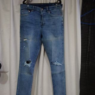 エイチアンドエム(H&M)の&DENIM ダメージジーンズ Relaxed Skinny(デニム/ジーンズ)