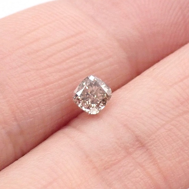 0.46ct ファンシー ピンク パープル ダイヤモンド  ルース 裸石 天然 レディースのアクセサリー(その他)の商品写真