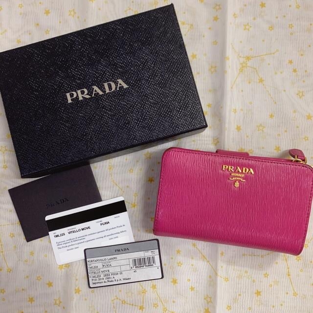 【PRADA】VITELLO MOVE 1ML225  折財布