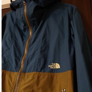 ザノースフェイス(THE NORTH FACE)のUSED美品　ノースフェイス　コンパクトジャケット(マウンテンパーカー)