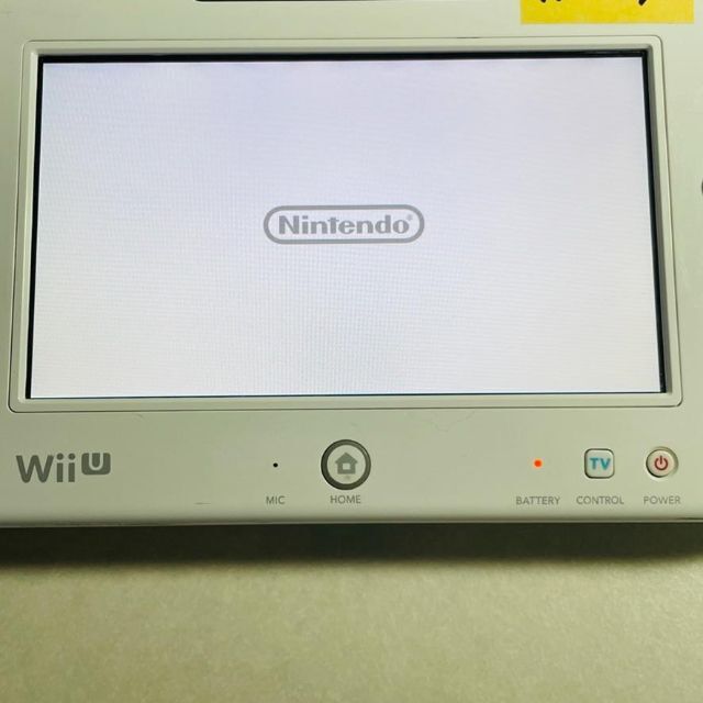 Wii U(ウィーユー)の動作確認済み 任天堂 Wii U Game Pad Shiro 本体 W017 エンタメ/ホビーのゲームソフト/ゲーム機本体(その他)の商品写真
