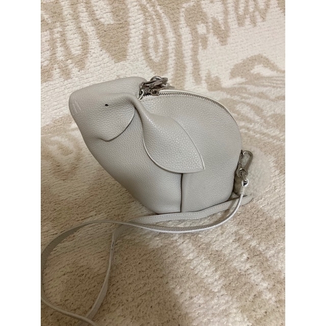 海外輸入】 LOEWE バニーミニバッグ 白 ショルダーアイボリー うさぎ