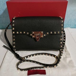 ヴァレンティノ スタッズの通販 2,000点以上 | VALENTINOを買うならラクマ ヴァレンティノ スタッズの通販 2,000点以上 | VALENTINOを買うならラクマ