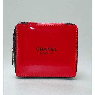 x6red  新品未使用本物　シャネル  CHANEL ノベルティポーチ(ポーチ)