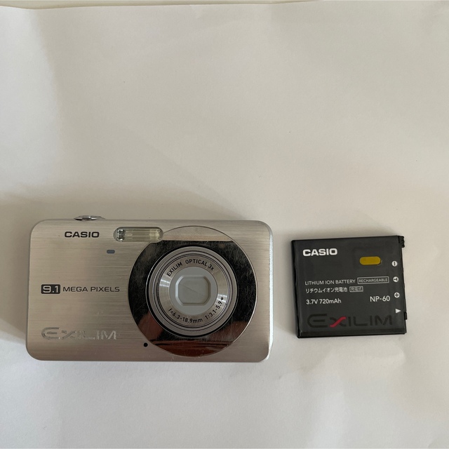 CASIO(カシオ)のEX-Z85 スマホ/家電/カメラのカメラ(コンパクトデジタルカメラ)の商品写真