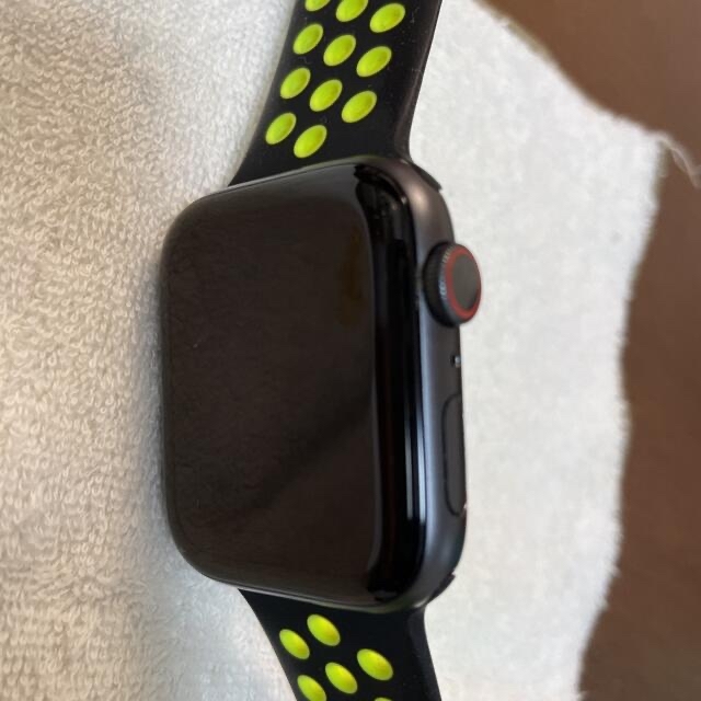 Apple Watch(アップルウォッチ)の【にっちょ様】Apple Watch6 GPS + Cellular スマホ/家電/カメラのスマートフォン/携帯電話(その他)の商品写真