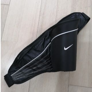 ナイキ(NIKE)のナイキ　ウエストポーチ(ウォーキング)