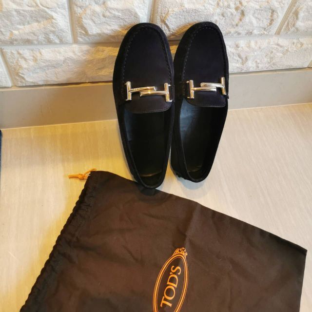 TOD'S(トッズ)のTod’s 23.5㎝　伊製　紺　ドライビングシューズ　スエード　ローファー レディースの靴/シューズ(スリッポン/モカシン)の商品写真