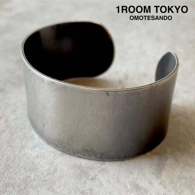 1ROOM TOKYO エイジドバングル