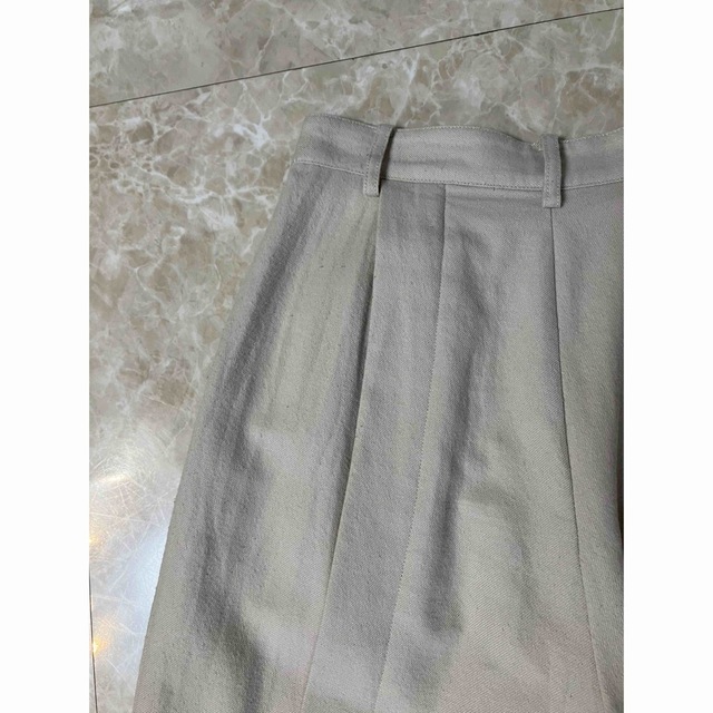 CLANE(クラネ)のCLANE  BACK SLIT STRAIGHT PANTS レディースのパンツ(その他)の商品写真