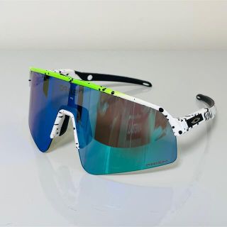 オークリー(Oakley)のはっさく様専用Oakley Sutro Lite Sweep(サングラス/メガネ)