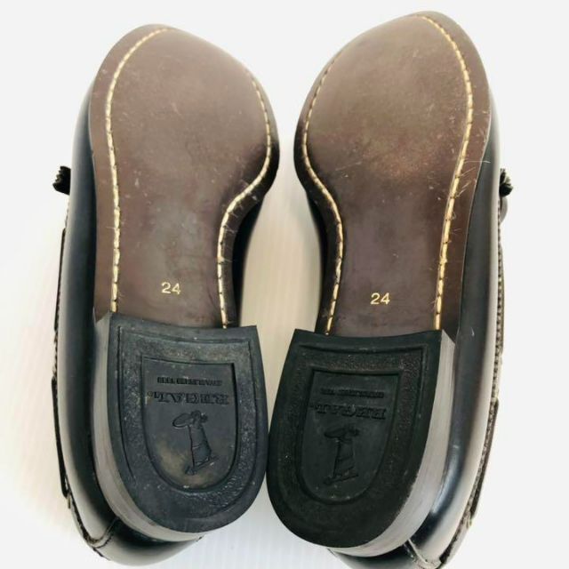 REGAL(リーガル)の【24cm】REGAL リーガル　キルトタッセルローファー ブラック　リボン レディースの靴/シューズ(ローファー/革靴)の商品写真