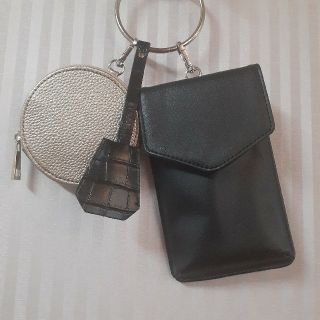 アズールバイマウジー(AZUL by moussy)のやっこさん専用スマホポシェット　スマホショルダー(スマホストラップ/チャーム)