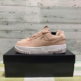 ナイキ(NIKE)の23.5cm【新品】ナイキ エアフォース1 ピクセル ピンクベージュ(スニーカー)