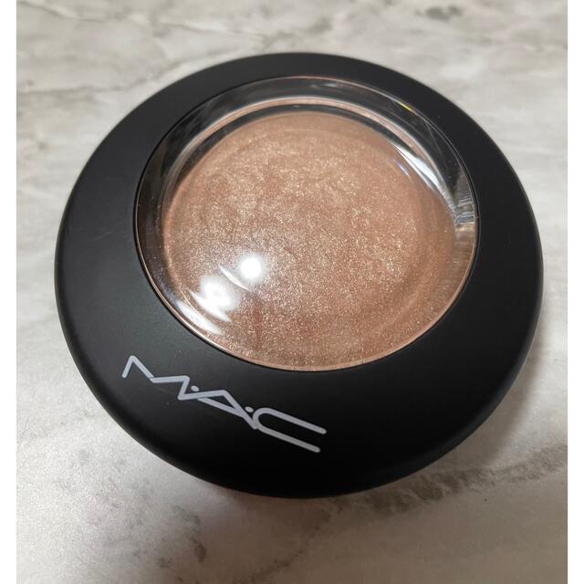 MAC(マック)のハイライト（化粧品） コスメ/美容のベースメイク/化粧品(フェイスカラー)の商品写真