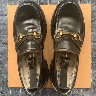 グッチ ローファーの通販 2,000点以上 | Gucciを買うならラクマ