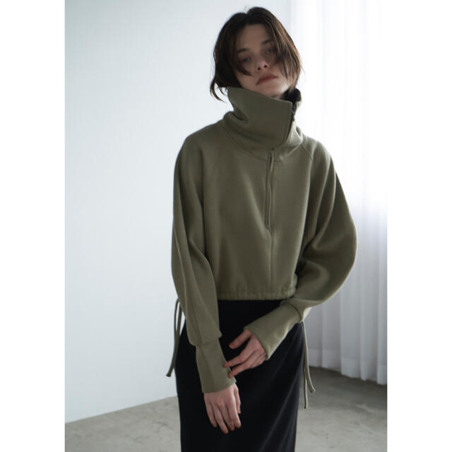 CLANE(クラネ)の【新品未使用】CLANE  HALF ZIP SHORT TOPS レディースのトップス(トレーナー/スウェット)の商品写真