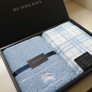 バーバリー(BURBERRY)の♪【新品未使用】BURBERRY バーバリー フェイスタオル２枚セット♪(タオル/バス用品)