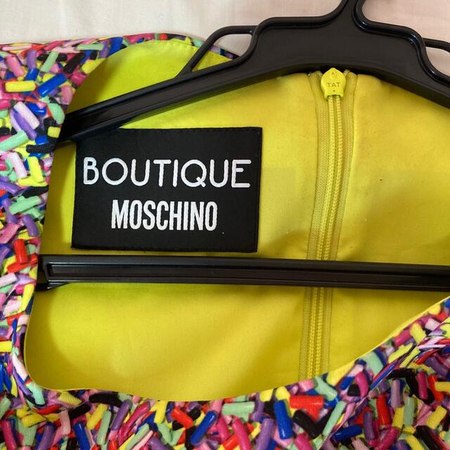 MOSCHINO(モスキーノ)のモスキーノMOSCHINO  ワンピース レディースのワンピース(ひざ丈ワンピース)の商品写真