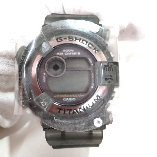 G-SHOCK(ジーショック)の未使用保管品　G-SHOCK　DW-8200MS-8T　ジーショック　G118 メンズの時計(腕時計(デジタル))の商品写真