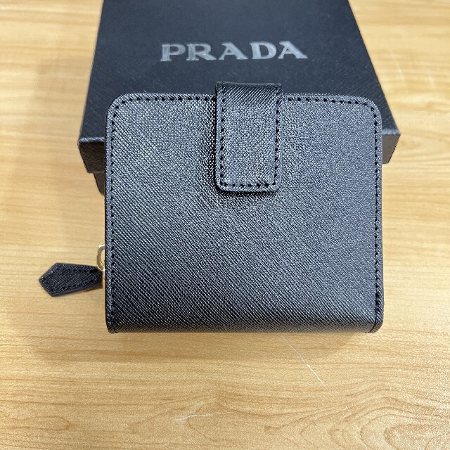っていませ】 PRADA - ✨値下げ中✨ プラダ 二つ折り財布 さいふ 折り