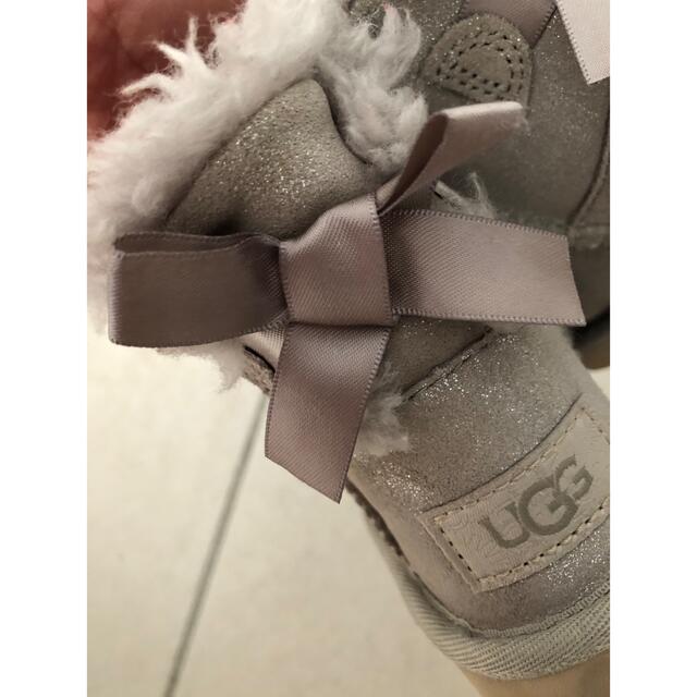 UGG キッズ15cm ブーツ　スパークル　アグ　ブーツ キッズ/ベビー/マタニティのキッズ靴/シューズ(15cm~)(ブーツ)の商品写真