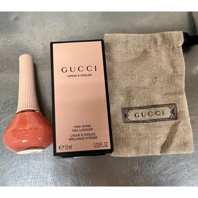 Gucci(グッチ)のグッチ　ネイルカラー コスメ/美容のネイル(マニキュア)の商品写真